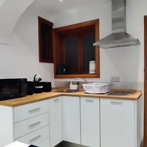 South Street 46 Apartment